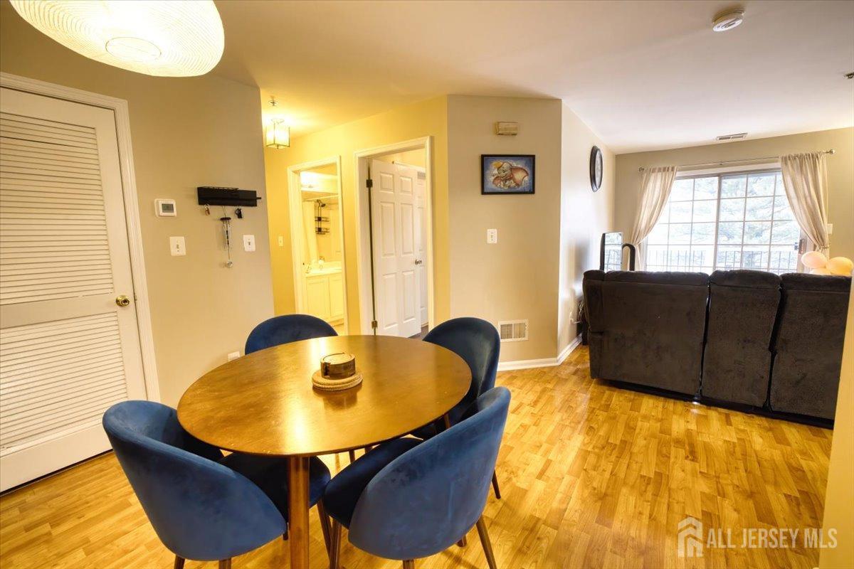 921 Waterford Drive #921, Edison, New Jersey image 3