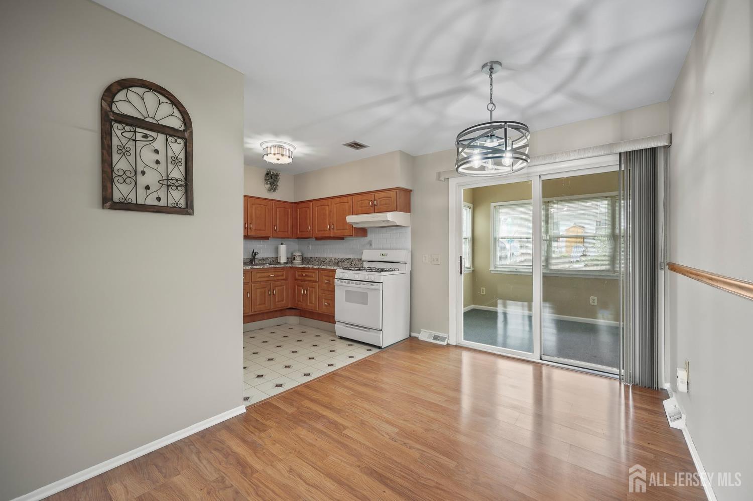 10 Nebraska Drive, Old Bridge, New Jersey image 6