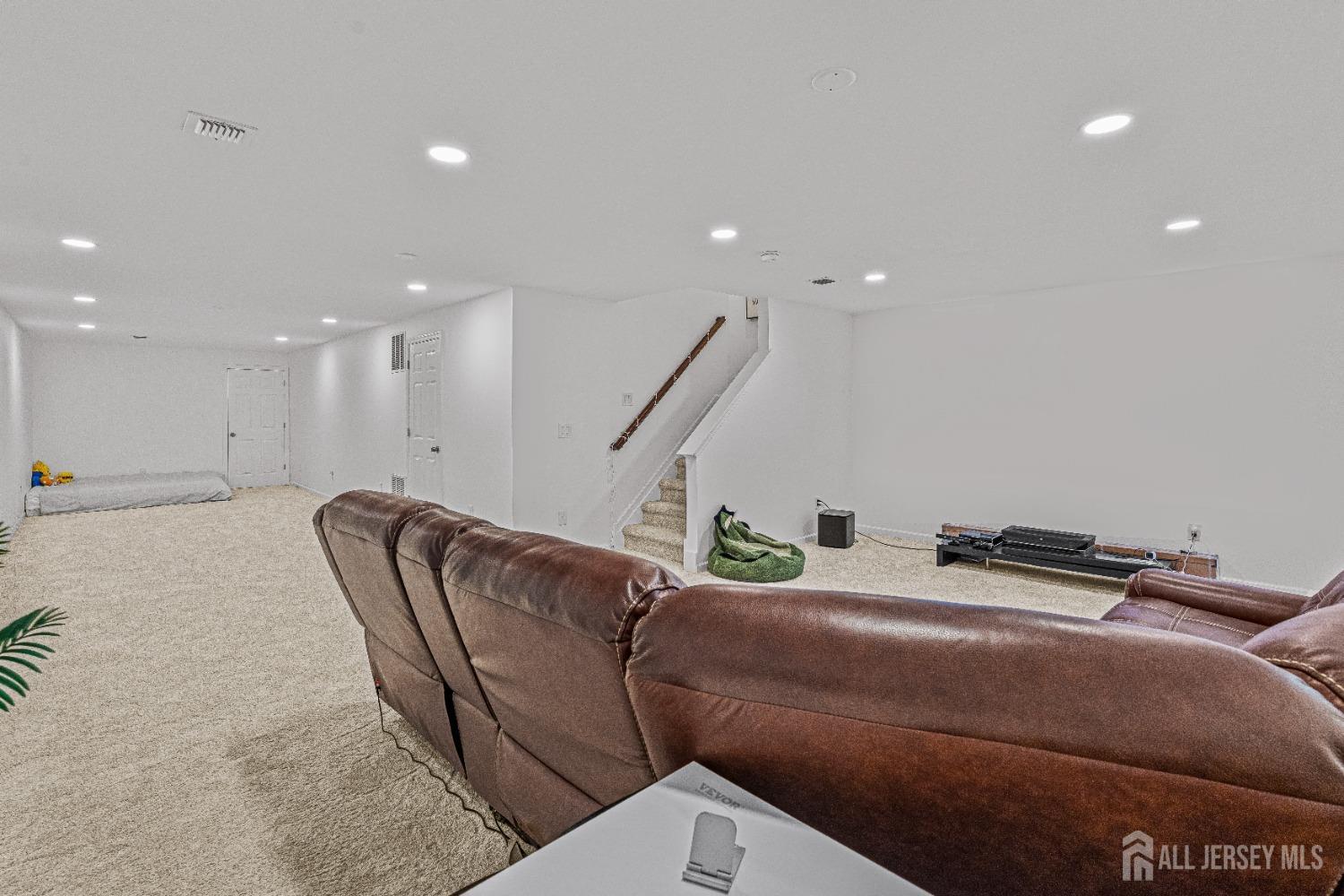 22 Larkspur Lane #22, Monroe Township, New Jersey image 31