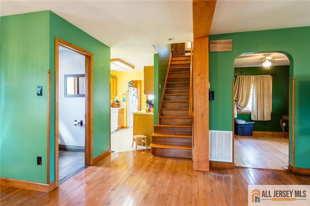 115 Woodrow Avenue, Piscataway, New Jersey image 10