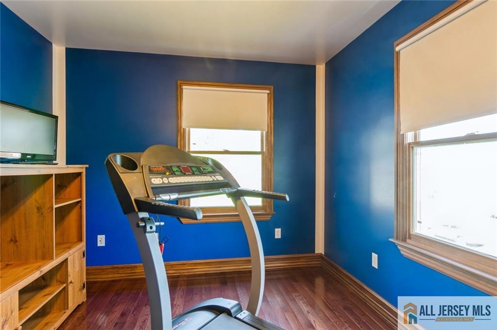 115 Woodrow Avenue, Piscataway, New Jersey image 22
