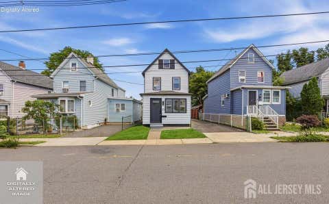 Homes For Sale - 29 Division Street<br/> Middlesex, NJ 08882