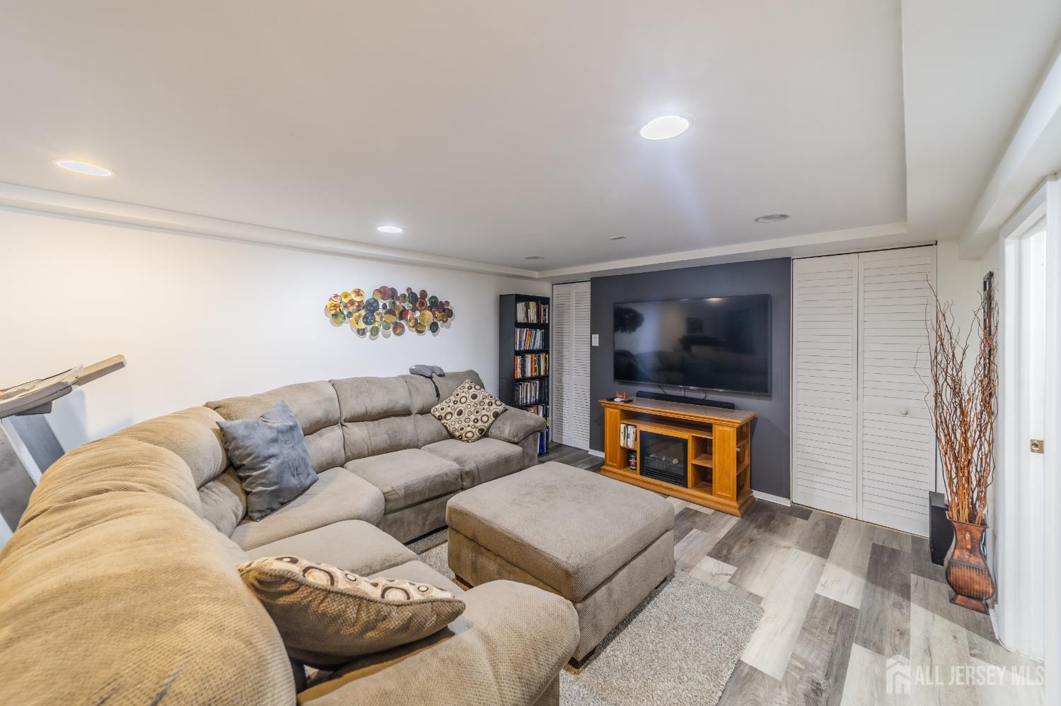 119 Carteret Avenue, Carteret, New Jersey image 16