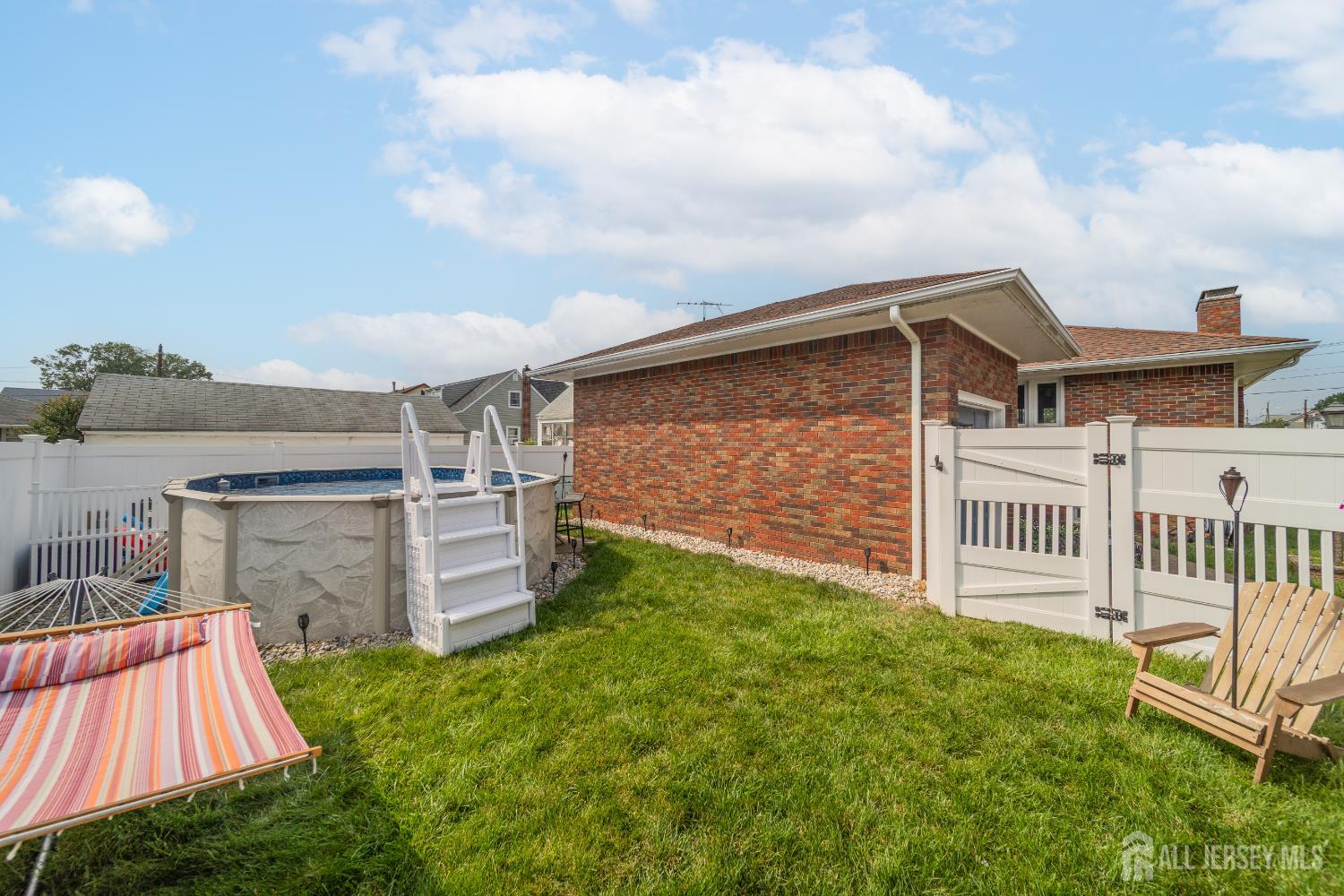 119 Carteret Avenue, Carteret, New Jersey image 4