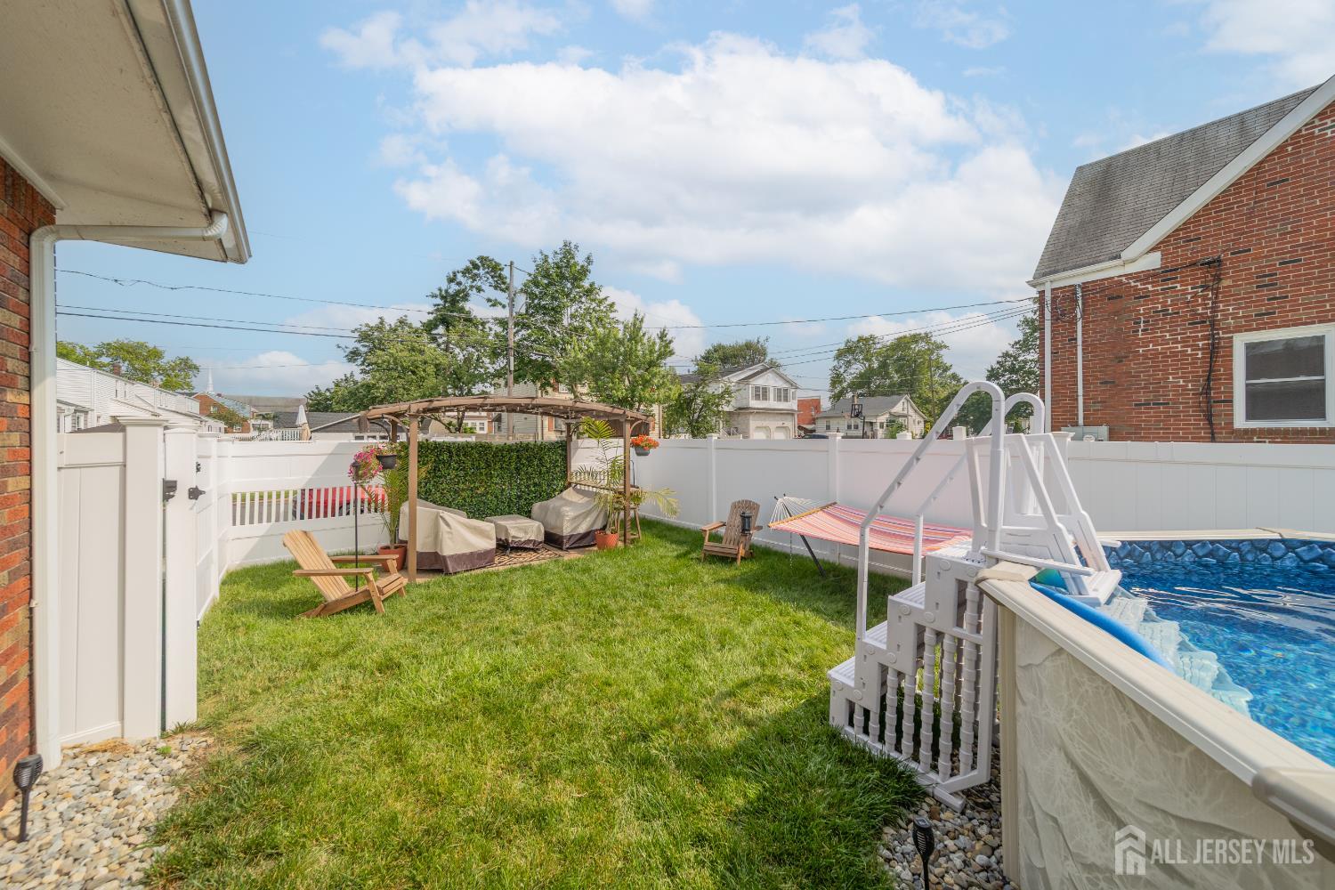 119 Carteret Avenue, Carteret, New Jersey image 5
