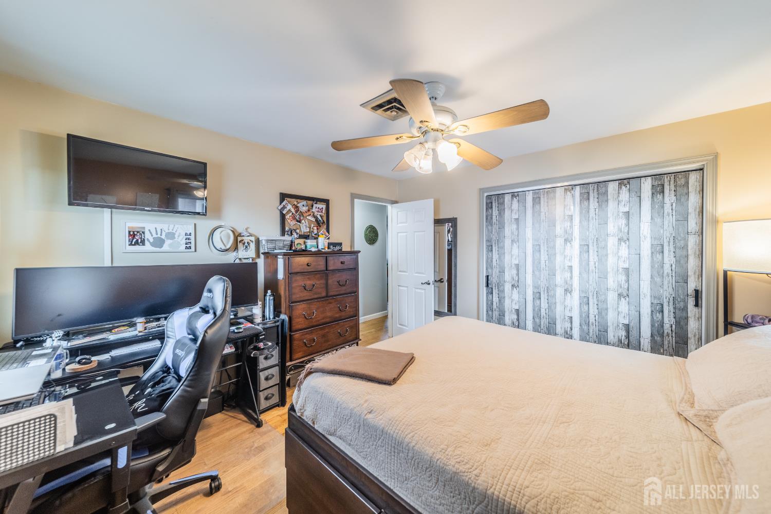 119 Carteret Avenue, Carteret, New Jersey image 13