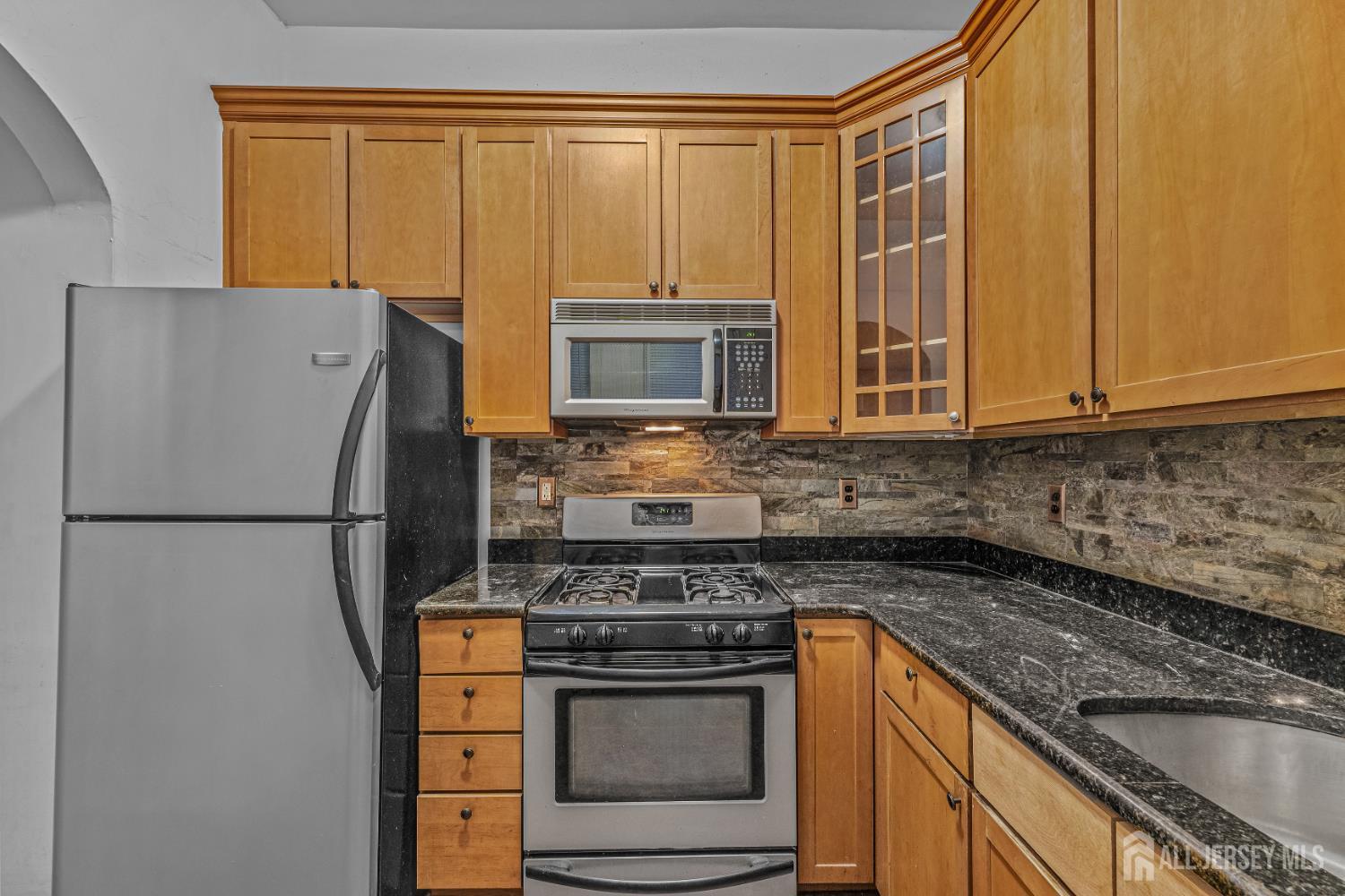 300 2nd Street #2, Jersey City, New Jersey image 17