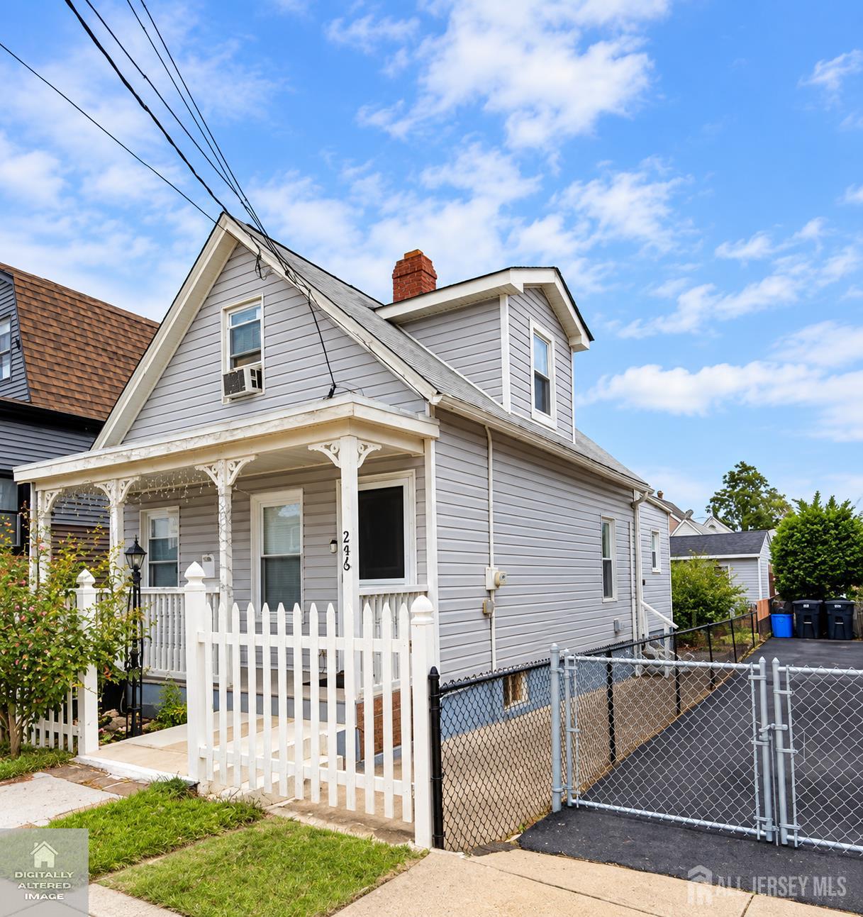 296 Sutton Street