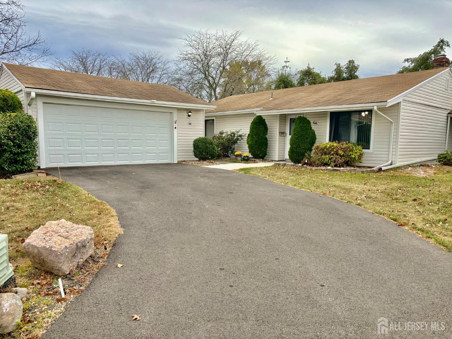 6-A Aspen Plaza, Monroe Township, New Jersey image 1