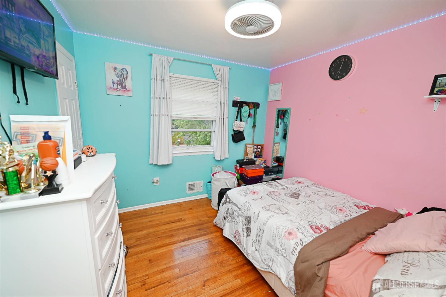 8 Michelle Avenue, Old Bridge, New Jersey image 13