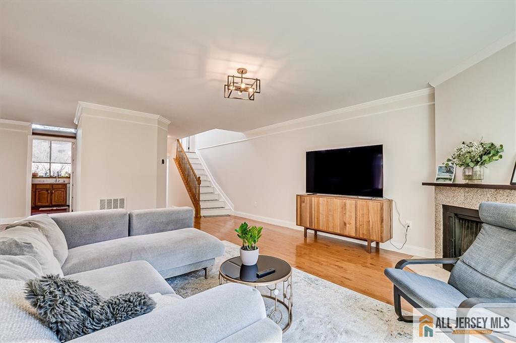 110 Sayre Drive, Plainsboro, New Jersey image 9