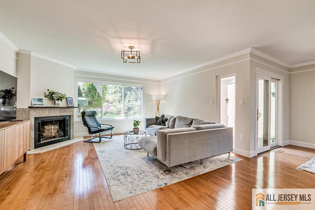110 Sayre Drive, Plainsboro, New Jersey image 7