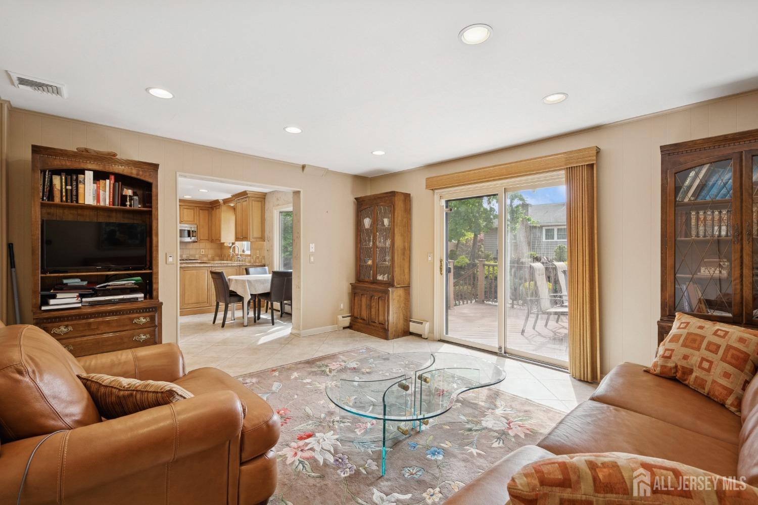 35 Edgemount Road, Edison, New Jersey image 14