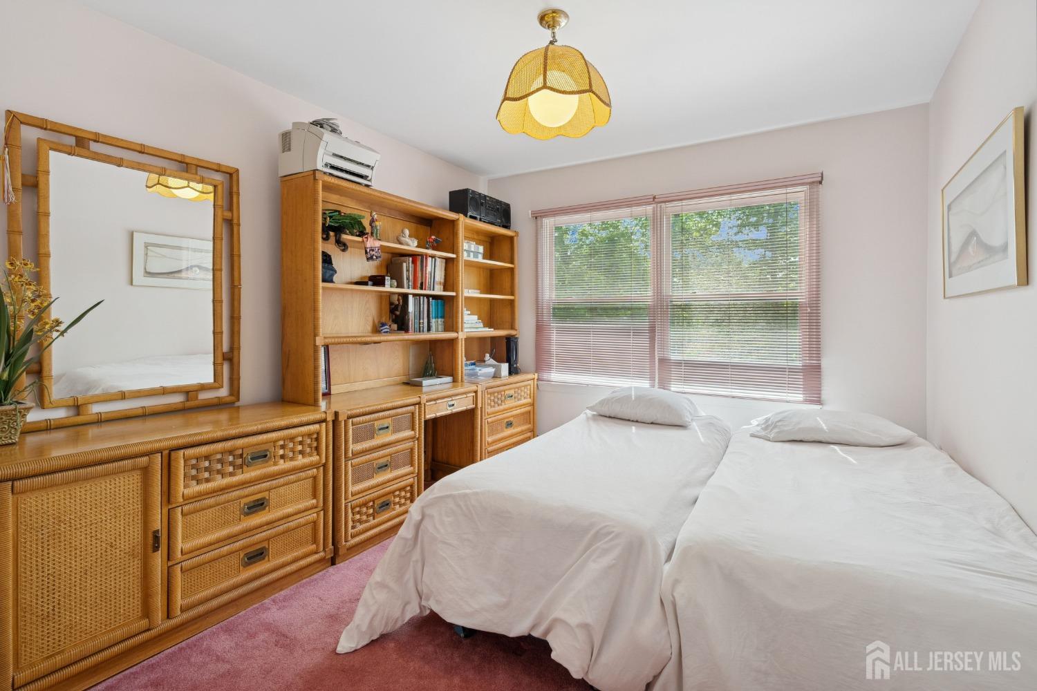 35 Edgemount Road, Edison, New Jersey image 23