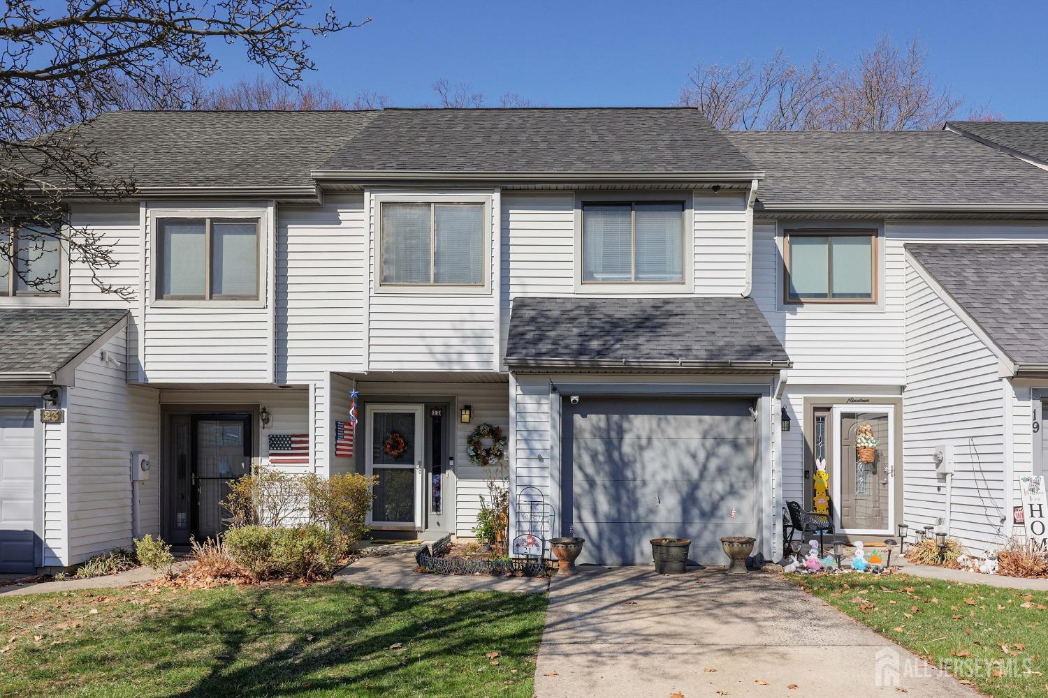 21 Lexington Circle, Old Bridge, New Jersey image 5