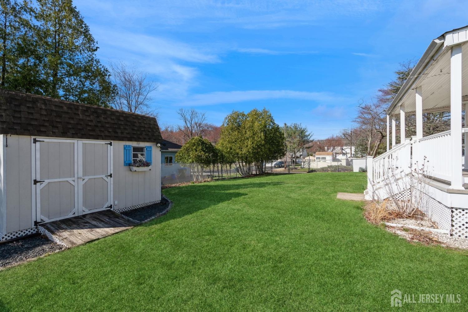 965 New Dover Road, Edison, New Jersey image 32