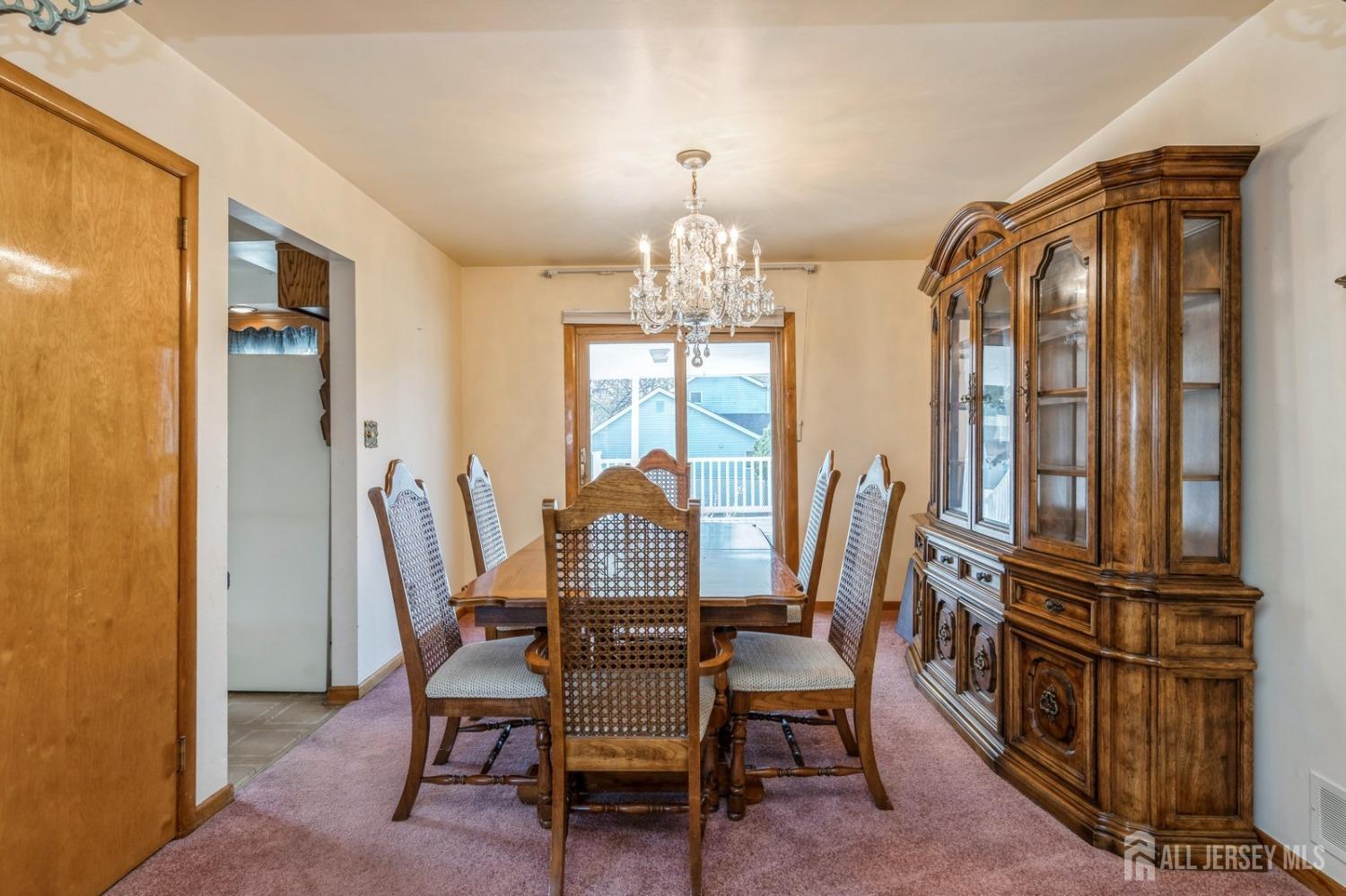965 New Dover Road, Edison, New Jersey image 8