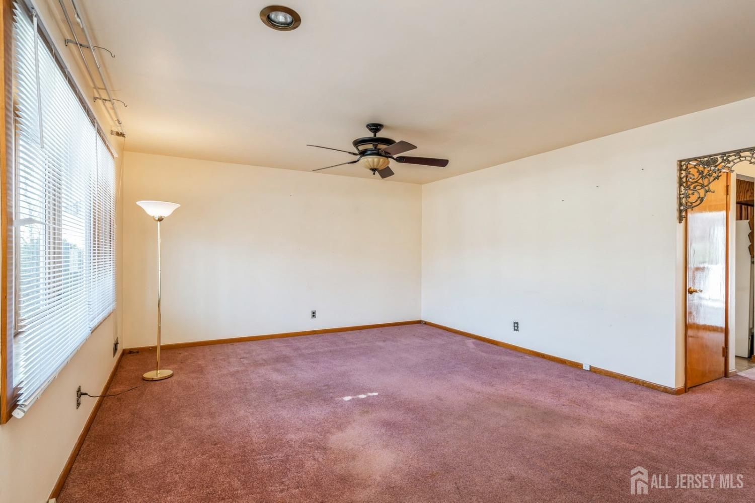 965 New Dover Road, Edison, New Jersey image 4
