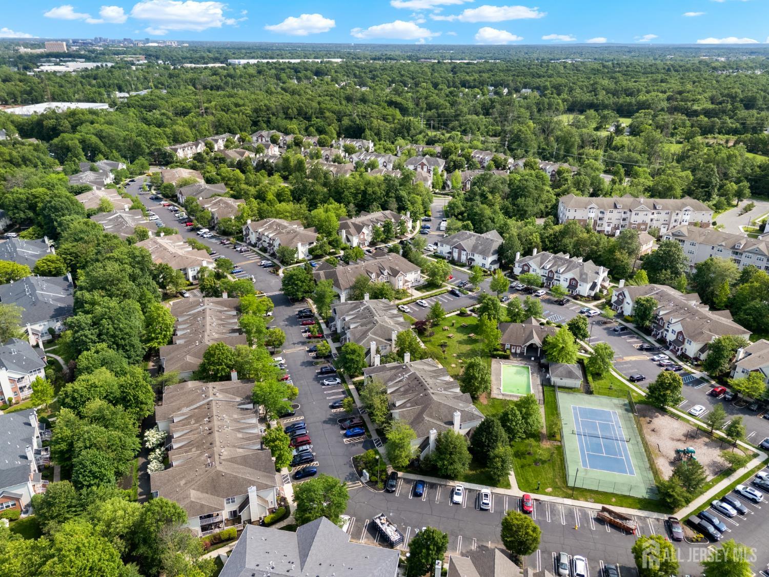 107 Forest Drive, Piscataway, New Jersey image 38