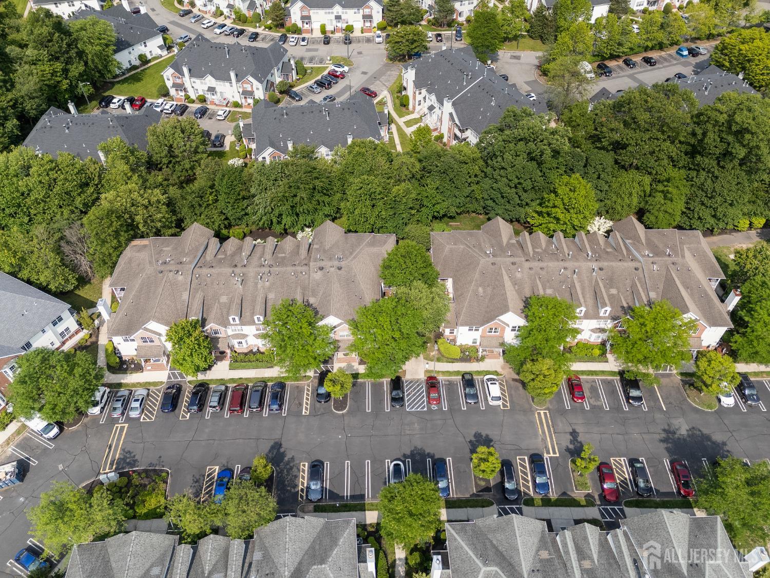 107 Forest Drive, Piscataway, New Jersey image 32