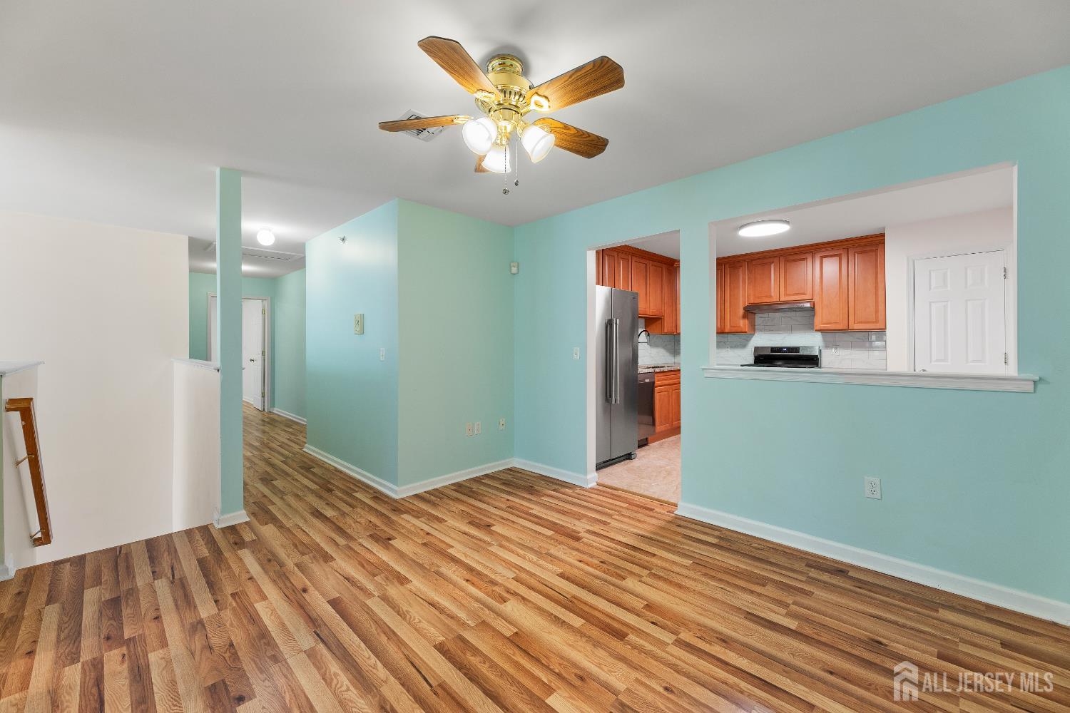107 Forest Drive, Piscataway, New Jersey image 9