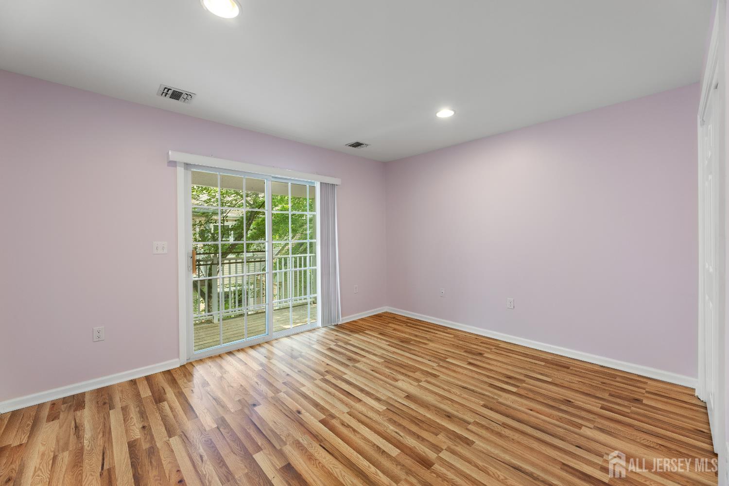 107 Forest Drive, Piscataway, New Jersey image 22