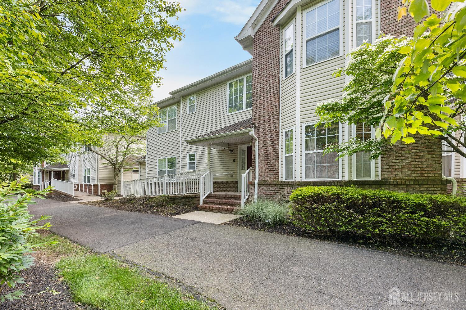 107 Forest Drive, Piscataway, New Jersey image 29