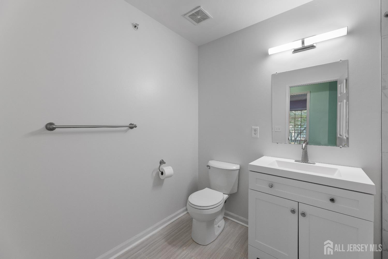 107 Forest Drive, Piscataway, New Jersey image 26
