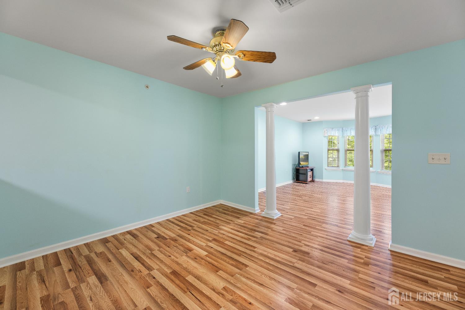 107 Forest Drive, Piscataway, New Jersey image 10