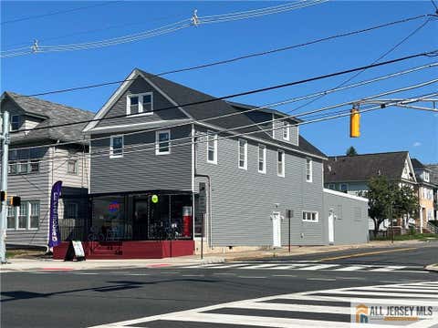 Apartment For Rent - 588 Livingston Avenue #2B<br/> North Brunswick, NJ 08902