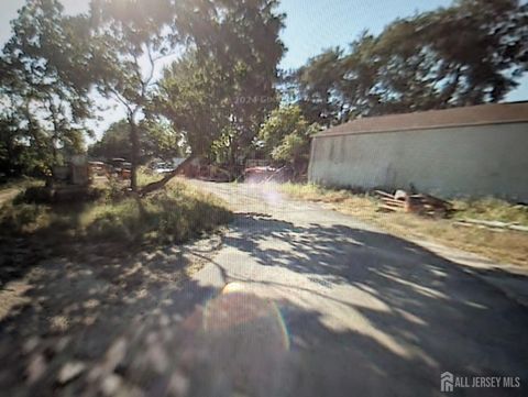 MLS: 2506481R