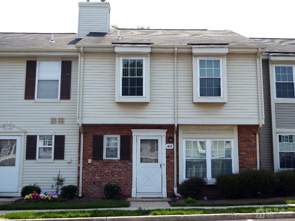 Photo 1 of 17 — 417 Cheshire Court, Franklin, NJ 08873