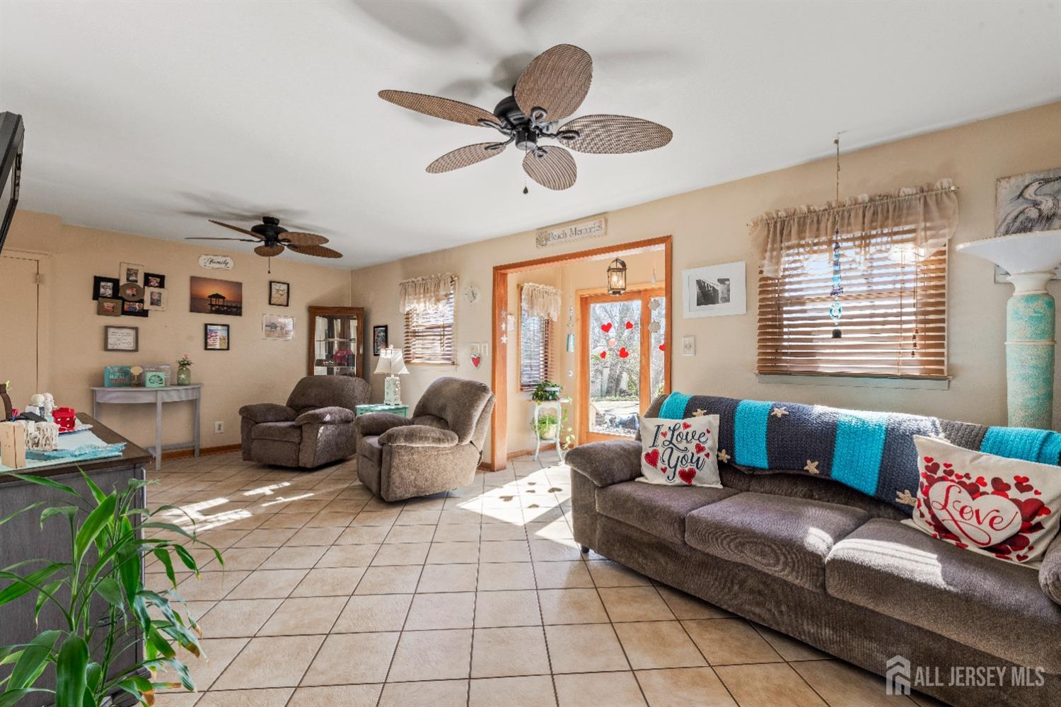 26 Rolling Road, East Brunswick, New Jersey image 6