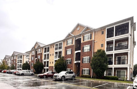 Condo For Sale - 618 Strassle Way<br/> Middlesex County, South Plainfield, NJ 07080