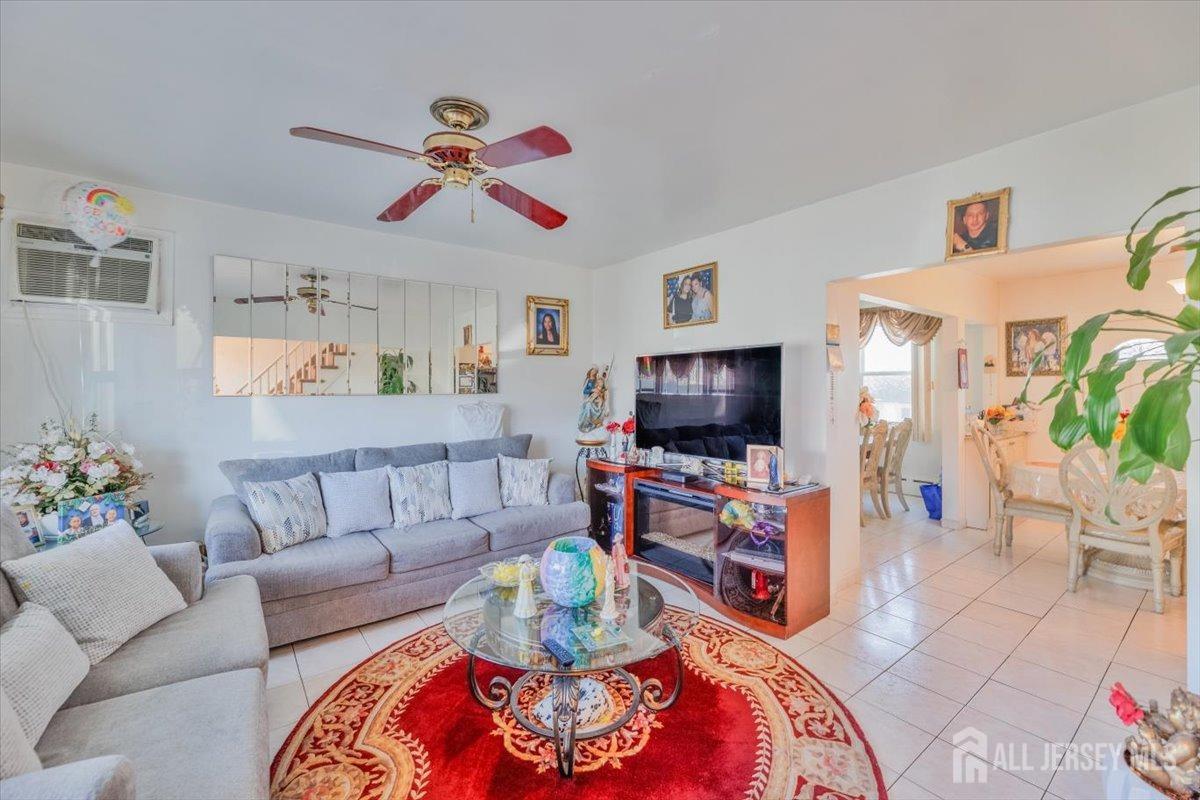 676 Johnstone Street, Perth Amboy, New Jersey image 5