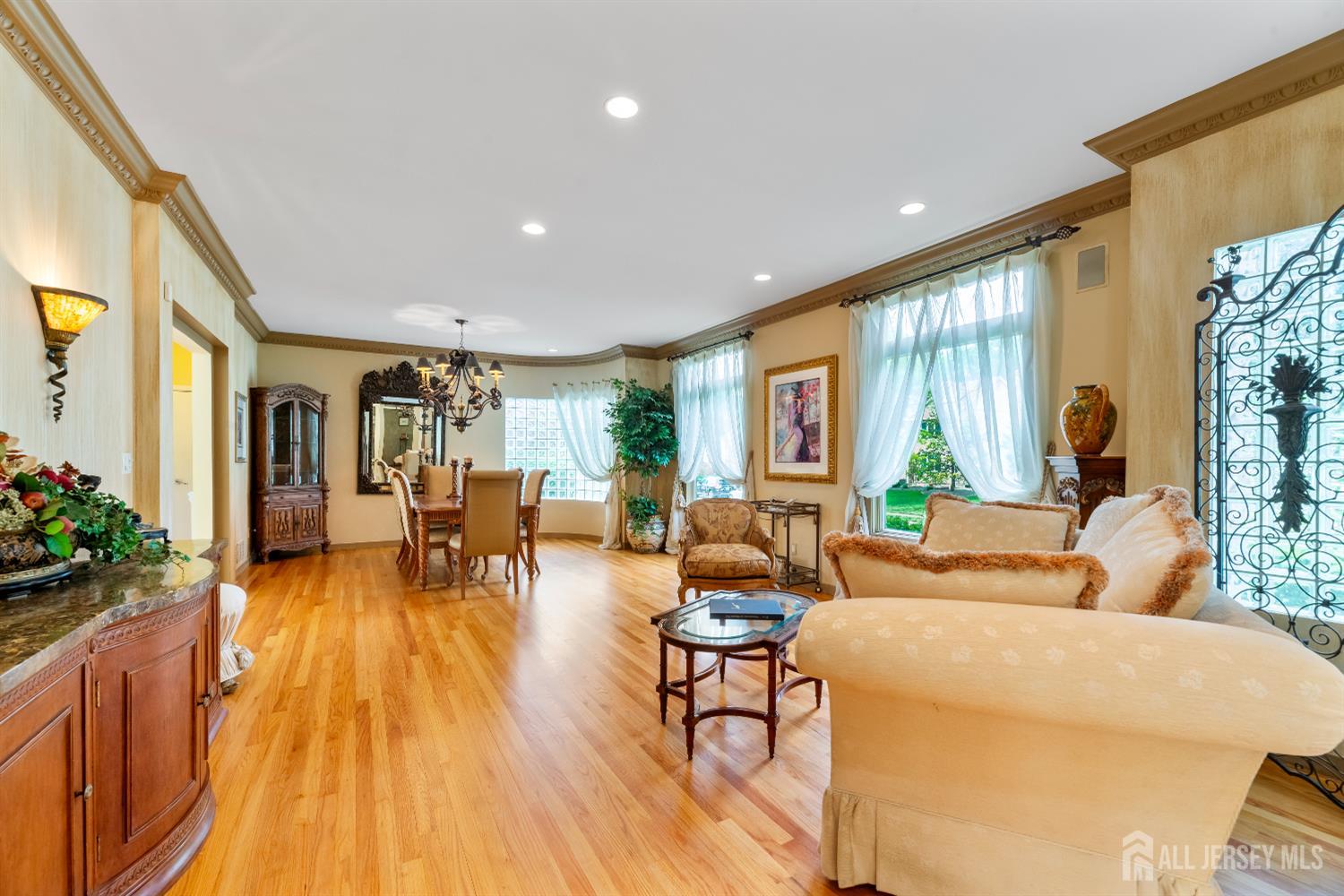 10 Jason Drive, East Brunswick, New Jersey image 5