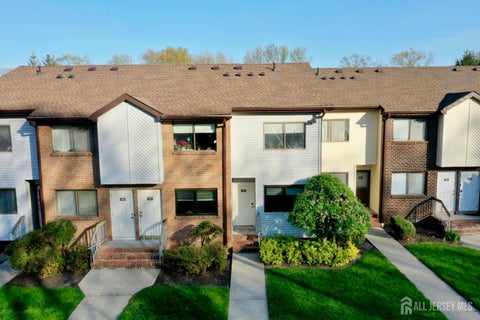 Condo For Sale - 3807 Birchwood Court<br/> North Brunswick, NJ 08902