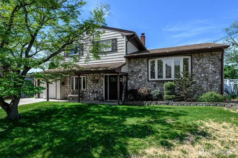 178 S Moetz Drive S, Milltown, NJ 08850 - MLS#: 2513564R