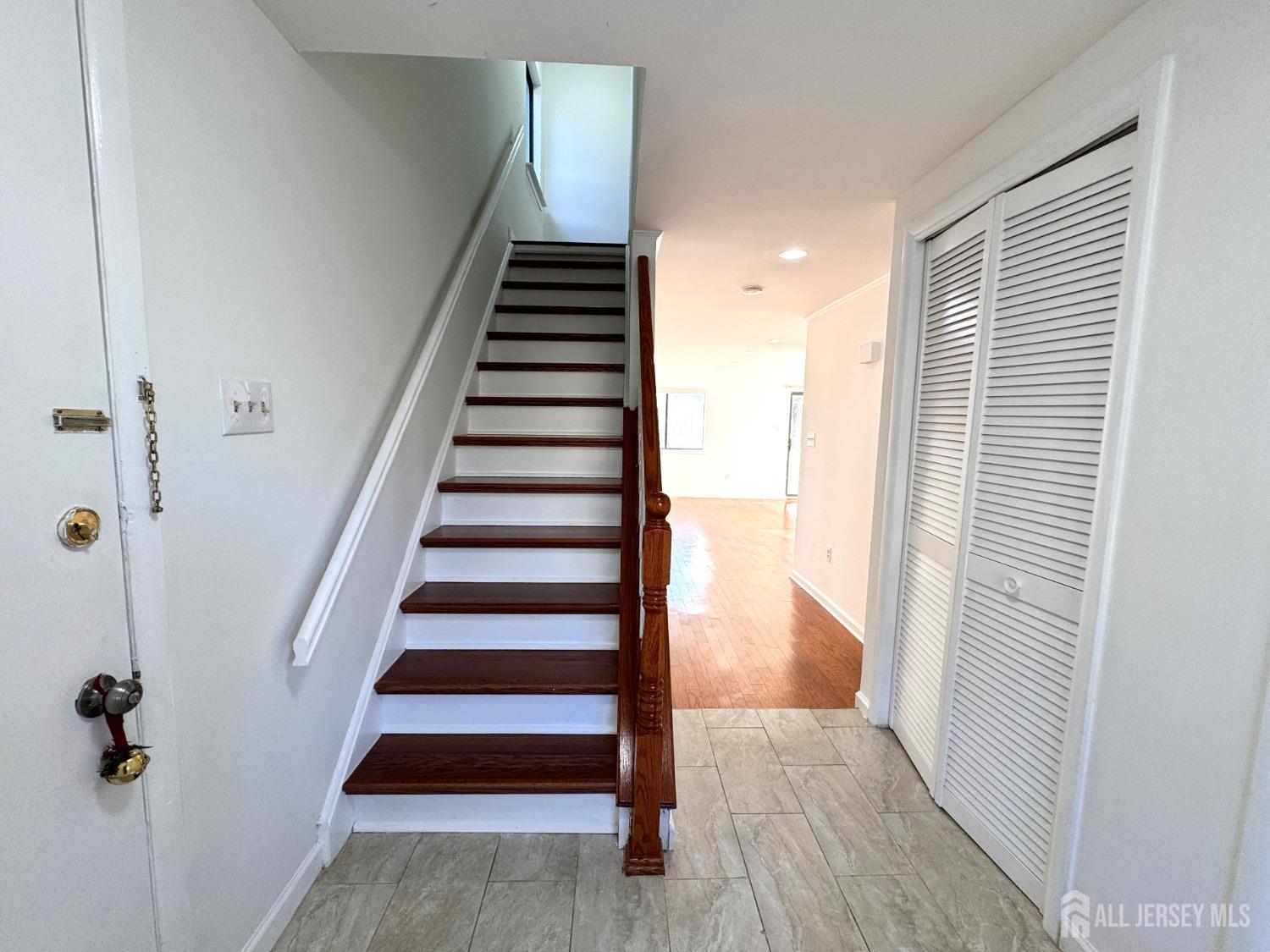 151 Hampshire Drive, Plainsboro, New Jersey image 4