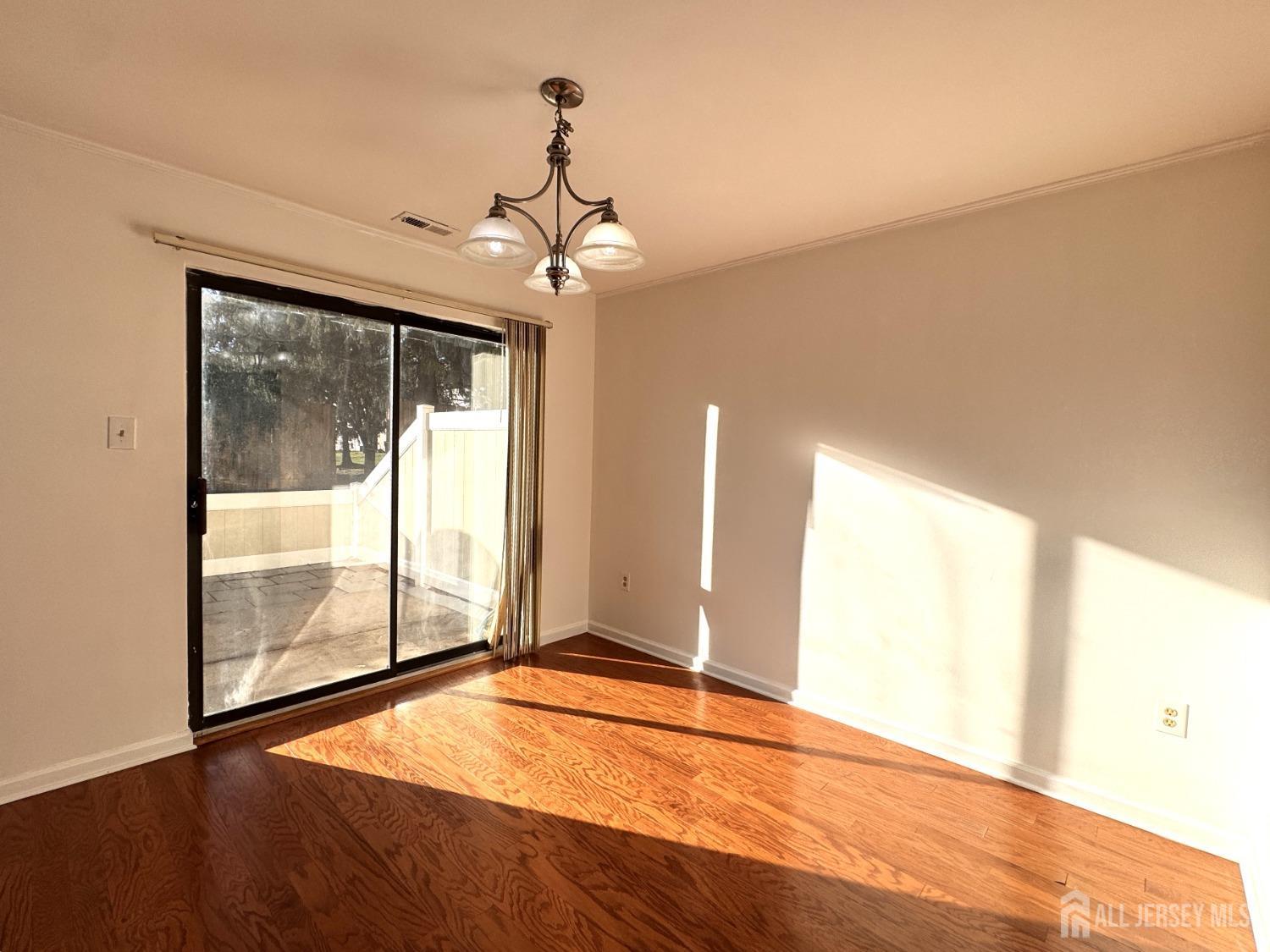 151 Hampshire Drive, Plainsboro, New Jersey image 8