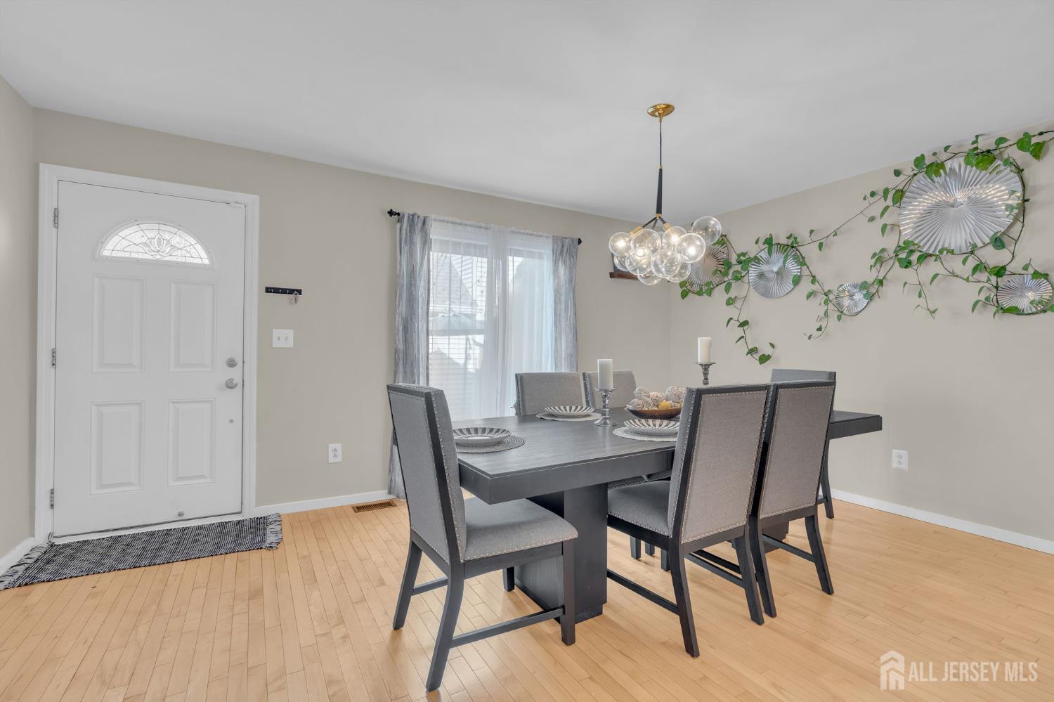 23 Krenkel Court