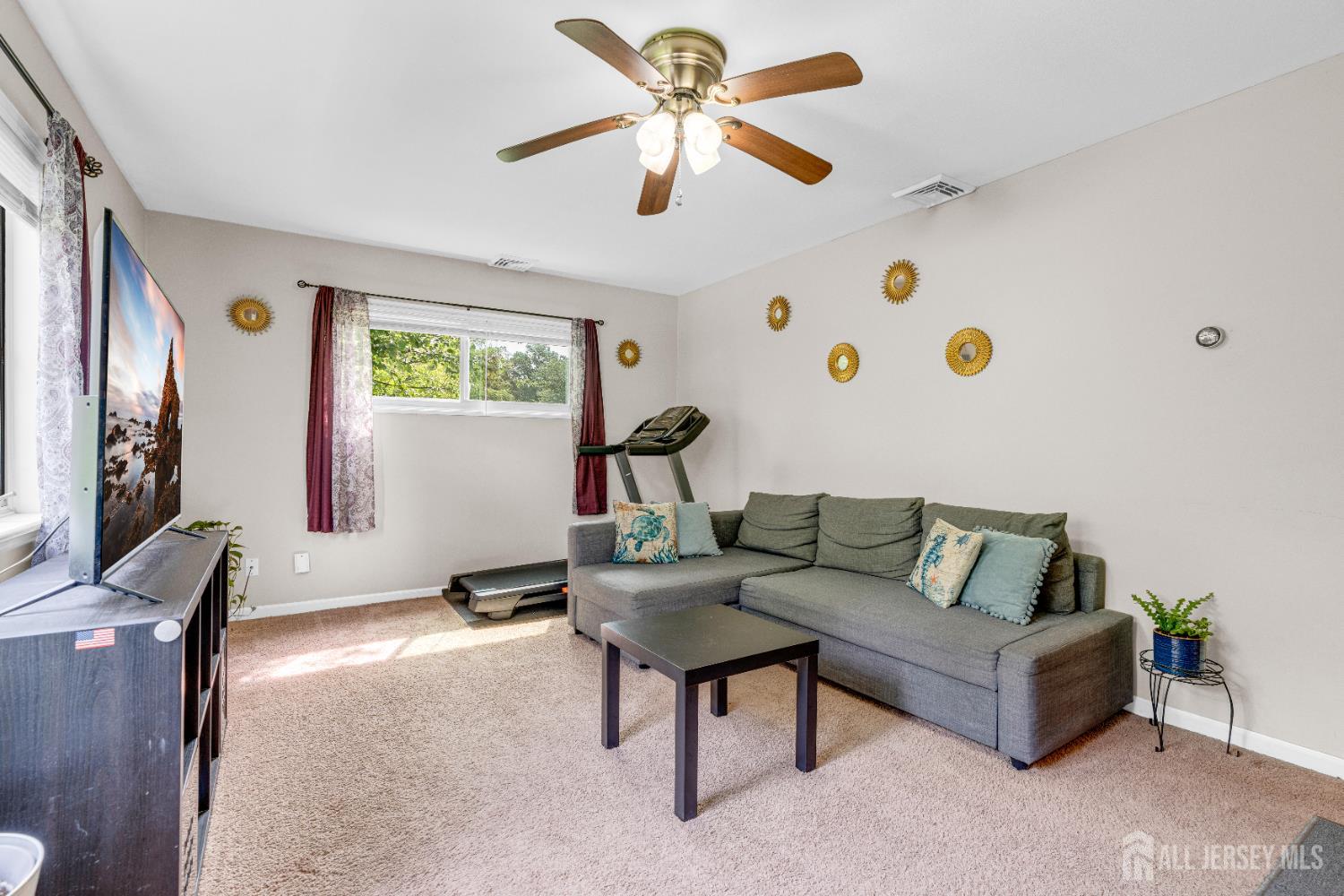 4 Dayton Road, Edison, New Jersey image 4