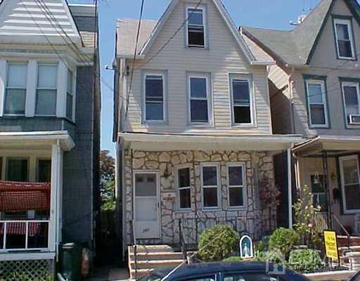 Photo 1 of 5 — 131 Brighton Avenue, Perth Amboy, NJ 08861