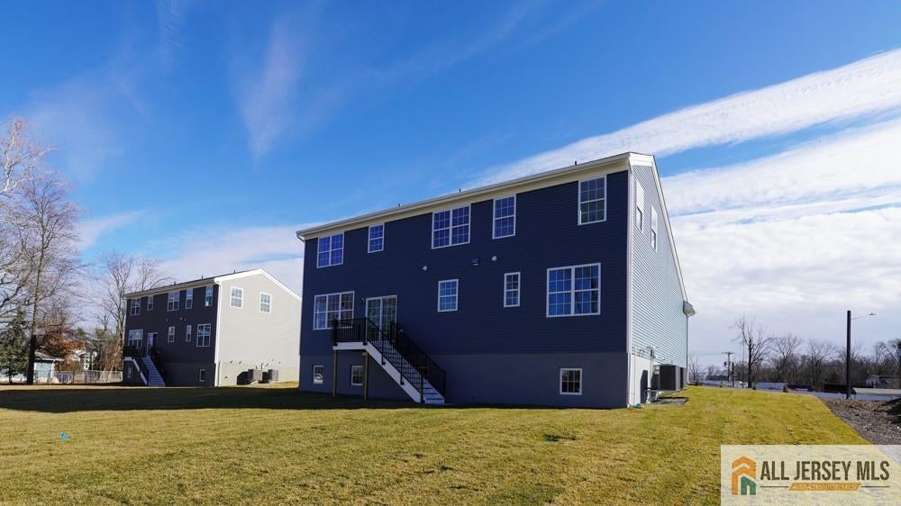 North Brunswick, New Jersey, 08850, United States, 5 Bedrooms Bedrooms, ,4 BathroomsBathrooms,Residential,Active,2036338