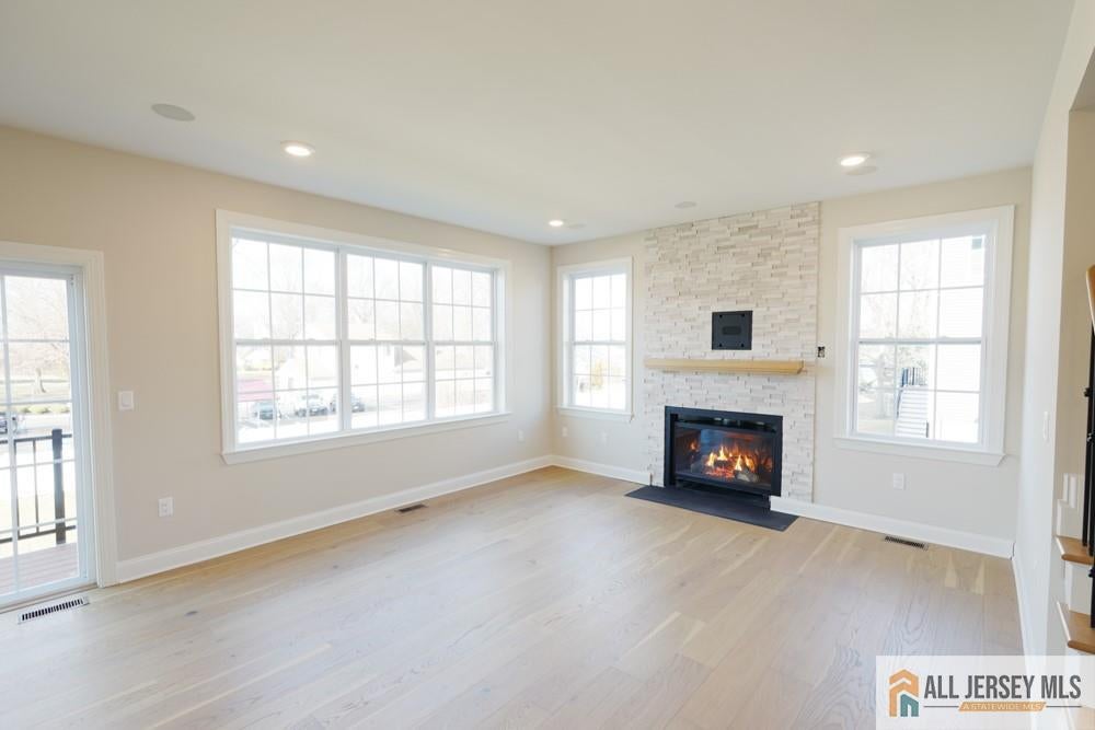 North Brunswick, New Jersey, 08850, United States, 5 Bedrooms Bedrooms, ,4 BathroomsBathrooms,Residential,Active,2036338