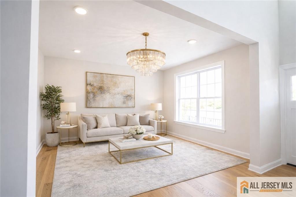 North Brunswick, New Jersey, 08850, United States, 5 Bedrooms Bedrooms, ,4 BathroomsBathrooms,Residential,Active,2036338