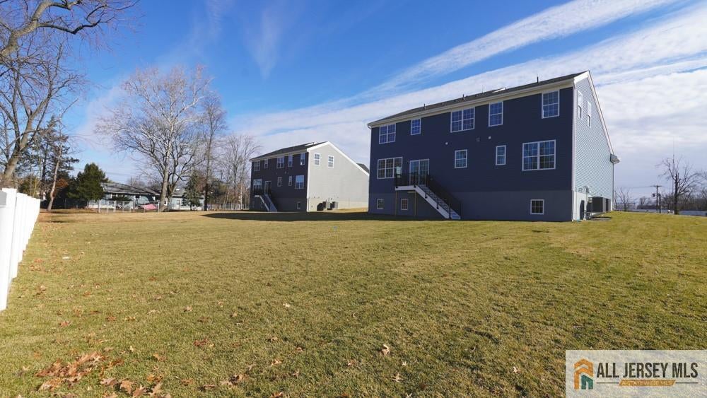 North Brunswick, New Jersey, 08850, United States, 5 Bedrooms Bedrooms, ,4 BathroomsBathrooms,Residential,Active,2036338