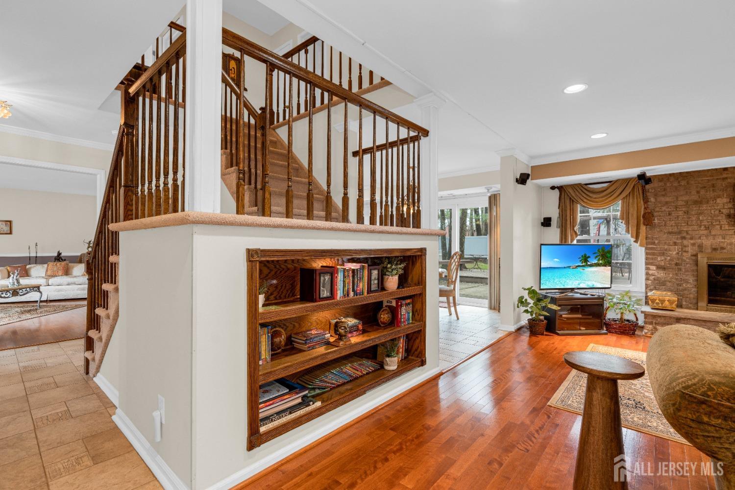 2 Pine Ridge Drive Drive, Edison, New Jersey image 14