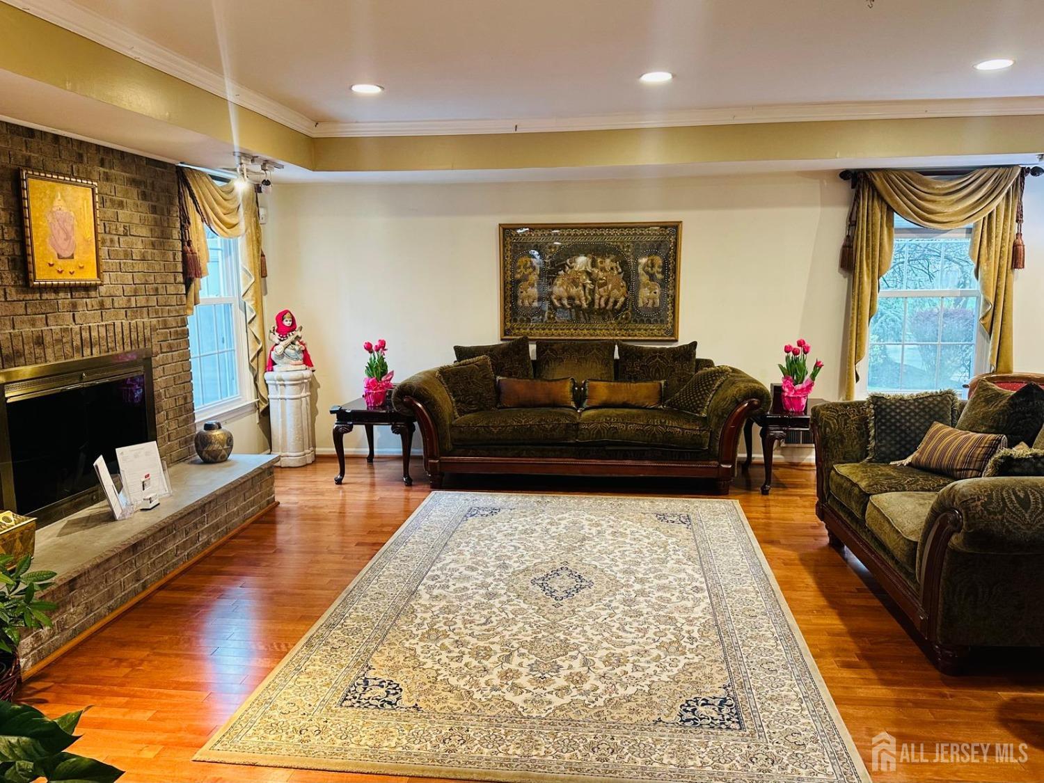 2 Pine Ridge Drive Drive, Edison, New Jersey image 5