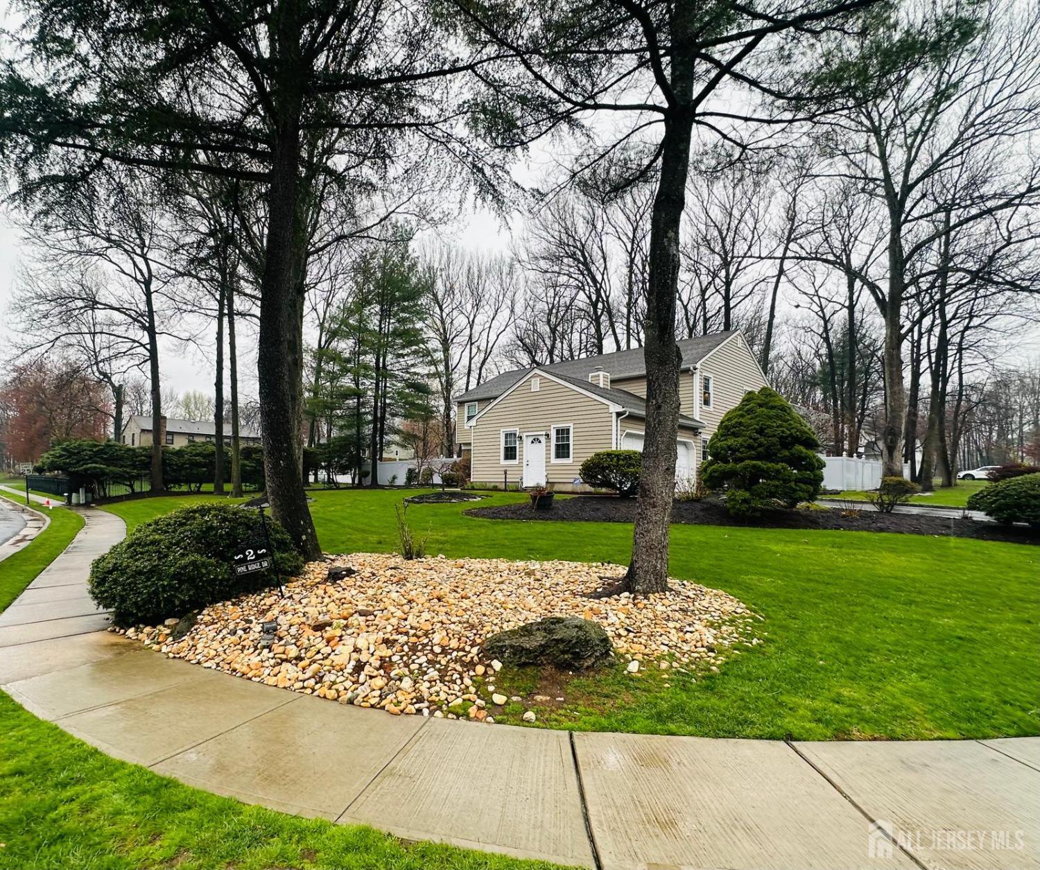 2 Pine Ridge Drive Drive, Edison, New Jersey image 1